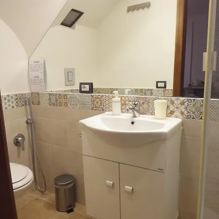 Guest house Casa Virgilio In Centro 3*