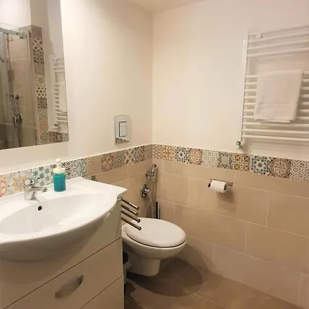 Casa Virgilio In Centro بيت ضيافة 3*