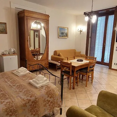 Konukevi Casa Virgilio In Centro 3*