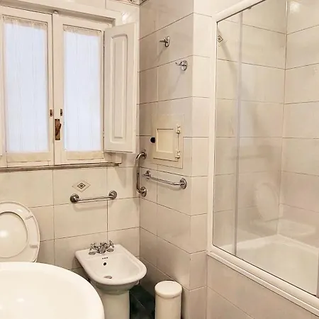 Casa Virgilio In Centro 3*