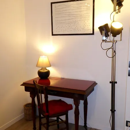 Casa Virgilio In Centro Napoli