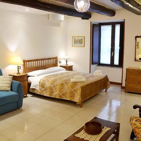 Casa Virgilio In Centro נאפולי