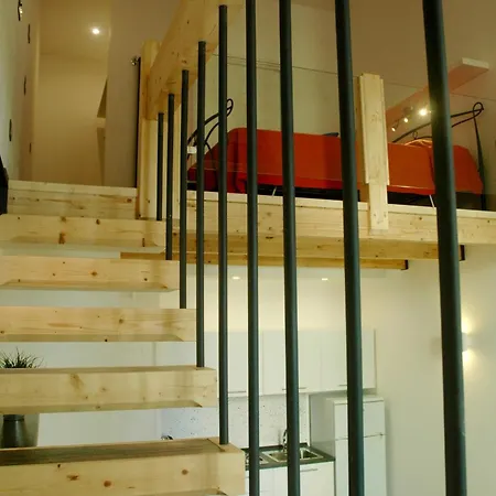 Casa Virgilio In Centro 3*