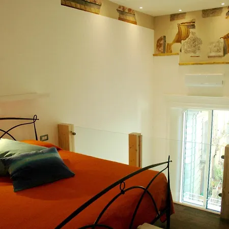 Casa Virgilio In Centro نابولي