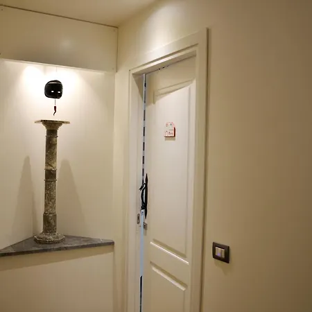 Casa Virgilio In Centro Napoli